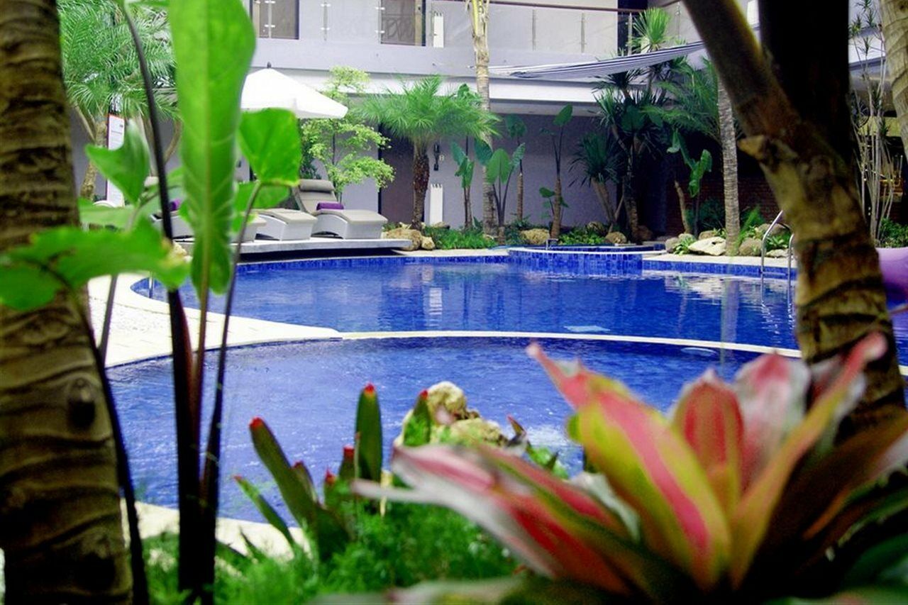 Amaroossa Suite Bali Нуса-Дуа Экстерьер фото